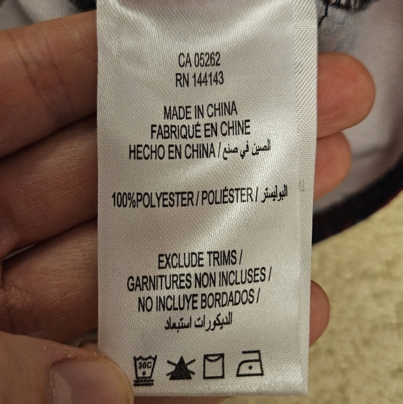 Lantern Sleeve Floral Shirt - Picture 4 of 5